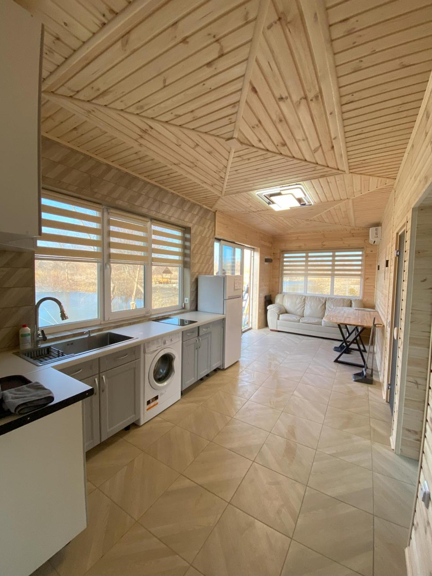 Kambodzha Na Dynae Villa Vâlcov Exterior foto